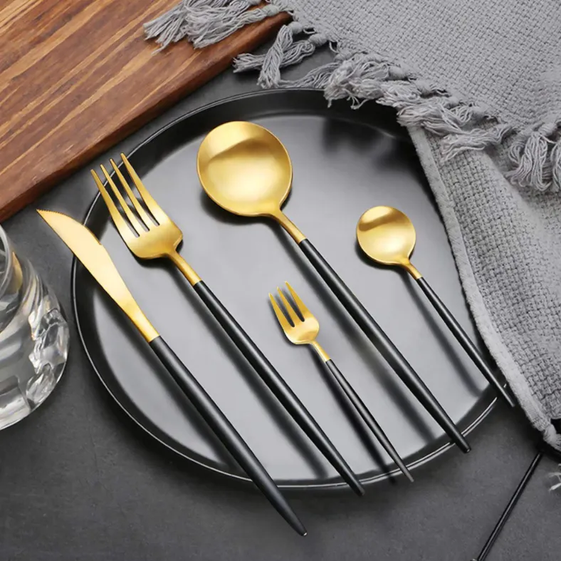 24 Pcs Stainless Steel Cutlery Set - Black